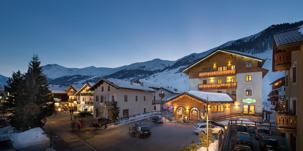 Hotel Cervo Livigno Kültér fotó
