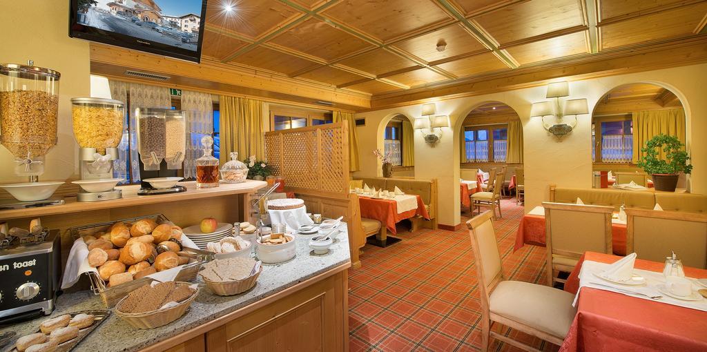 Hotel Cervo Livigno Kültér fotó